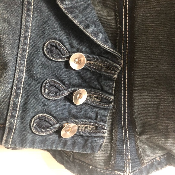 LF Millau Denim Cropped Blazer - Picture 2 of 6